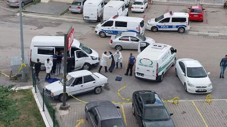 Eşini öldürüp, kayınbiraderini yaralayarak canına kıydı