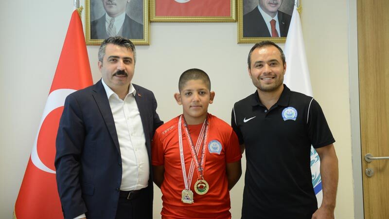 Yıldırım Belediye Başkanı Oktay Yılmaz, geçtiğimiz aylarda düzenlenen U-11 Yaş