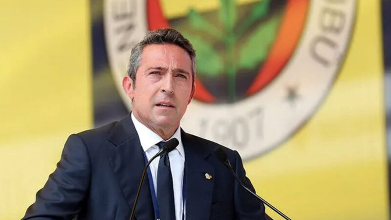 Fenerbahçe: ‘Ne hakem hatası, bu memleket meselesi’ Fenerbahçe Başkanı Ali Koç, Galatasaray’ıın Sivasspor'u 2-1 mağlup ettiği karşılaşmanın