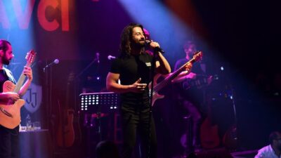 Bursalılar bayramı Koray Avcı ile karşıladı