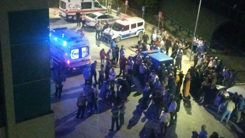 Bursa’da dehşet saçtı! 2 ölü, 2 ağır yaralı… Bursa'nın Yenişehir ilçesinde düzenlenen silahlı saldırıda aynı aileden iki kişi
