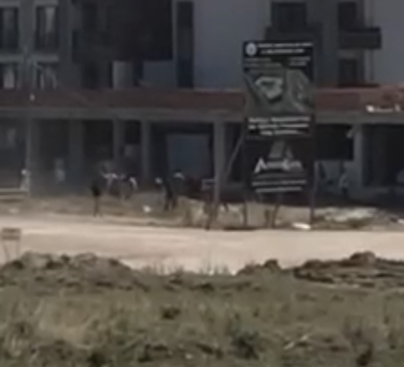 Bursa’da inşaat işçileri birbirine girdi