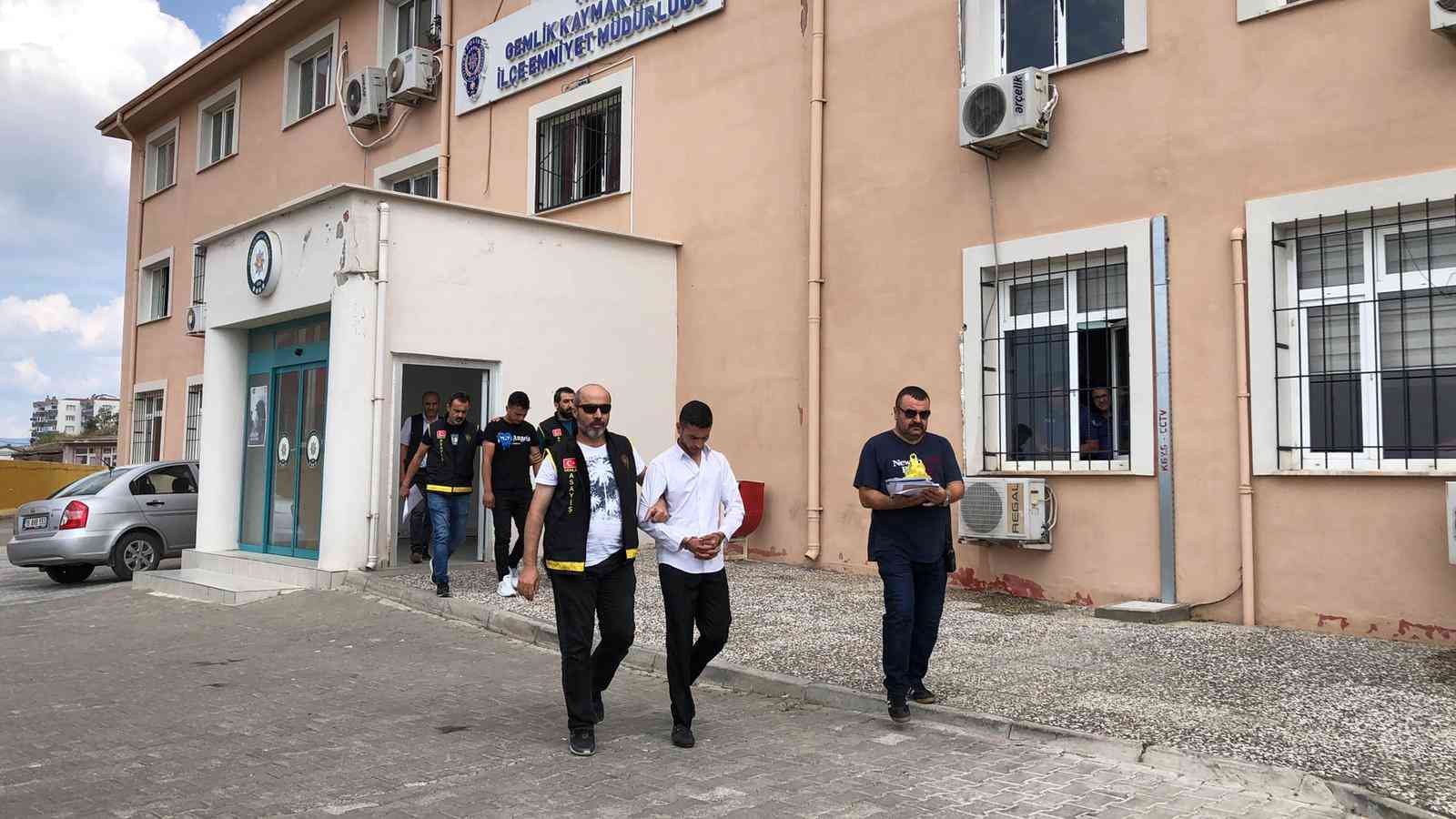 Bursa’daki korkunç cinayet 24 saat geçmeden çözüldü