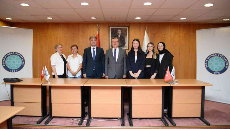 Bursa Uludağ Üniversitesi’nin (BUÜ) TEKNOFEST’te yarışacak takımlarına iş dünyasından sponsorluk