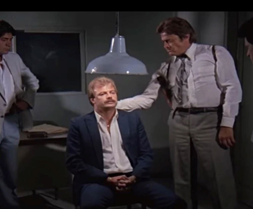 Nuri Alço, usta oyuncu ile olan anılarını anlattı Nuri Alço, usta oyuncu ile olan anılarını anlattı