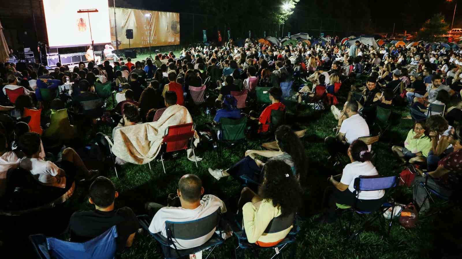 Çalı Köy Filmleri Festivali 6. kez sinemaseverlerle buluşuyor 1 cali koy filmleri festivali 6 kez sinemaseverlerle bulusuyor c545a9d