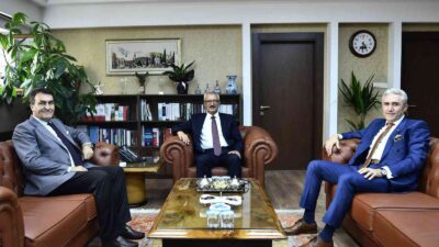 Dündar’dan Başsavcı Solmaz’a hayırlı olsun ziyareti