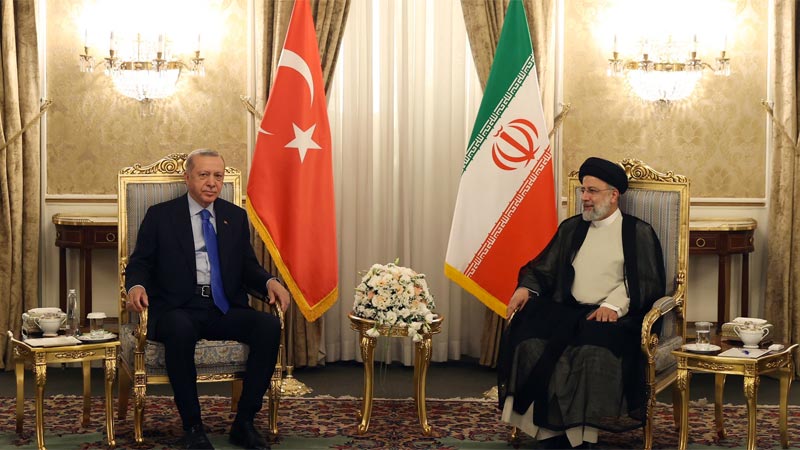 Görüşme sonrası flaş mesajlar! Terörle mücadele vurgusu