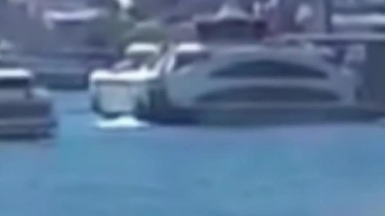 Vapur iskeleye böyle çarptı! O anlar kamerada Vapur iskeleye böyle çarptı! O anlar kamerada