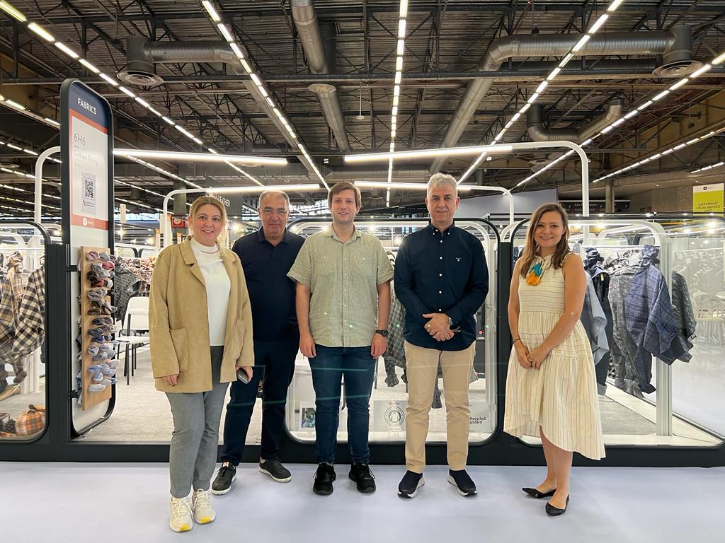 Bursalı firma Paris’teki ünlü fuarda boy gösterdi Bursalı firma Paris’teki ünlü fuarda boy gösterdi