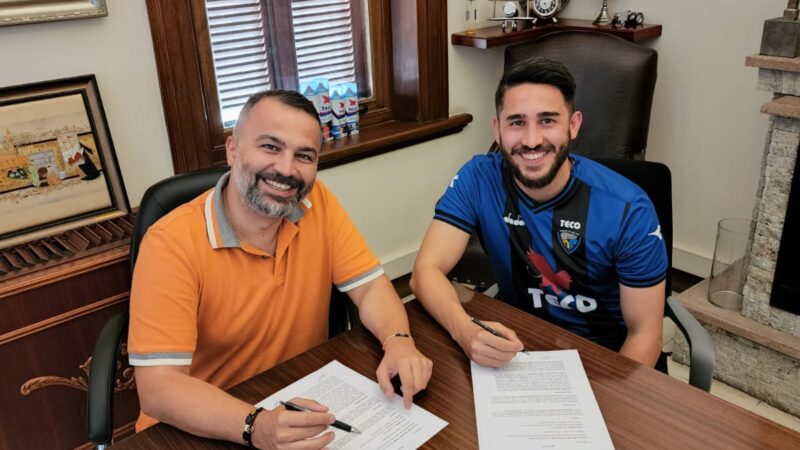 2.Lig’deki Bursa ekibinden flaş transfer! Karacabey Belediyespor orta sahaya bir takviye daha yaptı.