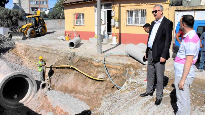 Karacabey’de altyapı sorunu tarihe karışacak… Karacabey Belediye Başkanı Ali Özkan, ilçe genelinde kanalizasyon ve yağmur