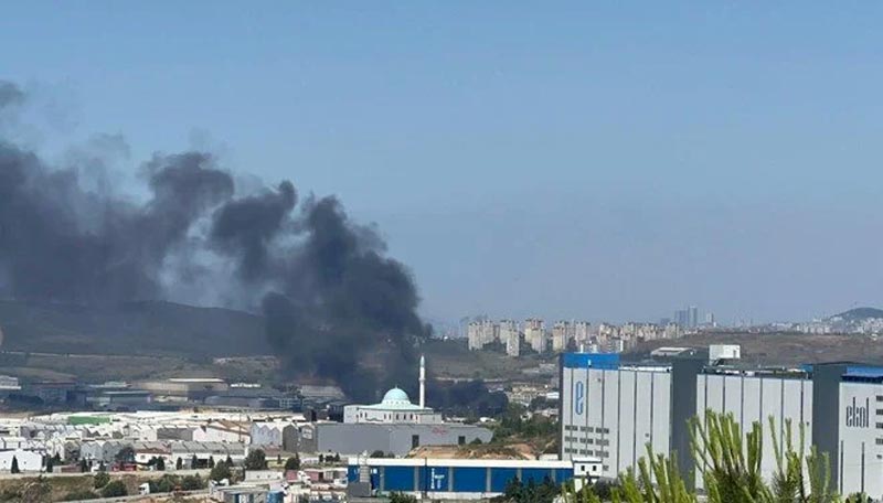 Fabrikada yangın! Müdahale sürüyor