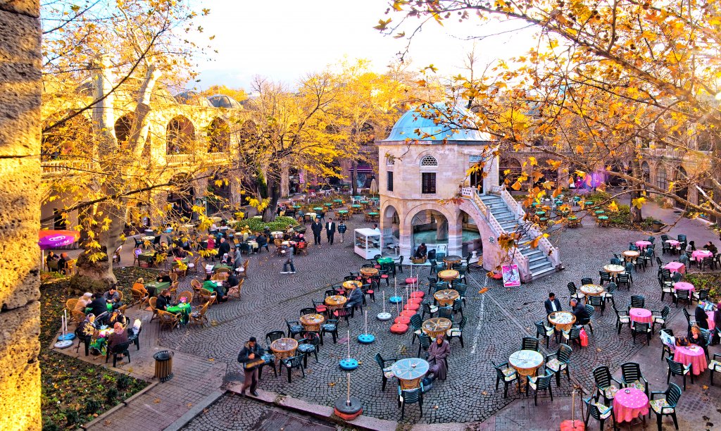 Bursa’nın tarihi mekanında fiyat şoku!