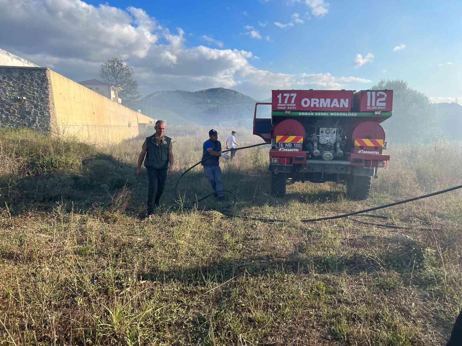 Bursa’da korkutan yangın! Bursa’da korkutan yangın!