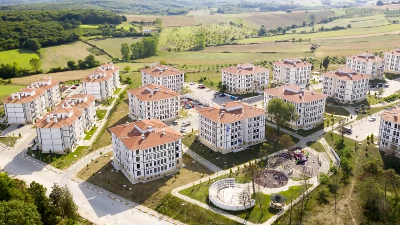 Mustafakemalpaşa’ya 3. etap TOKİ müjdesi