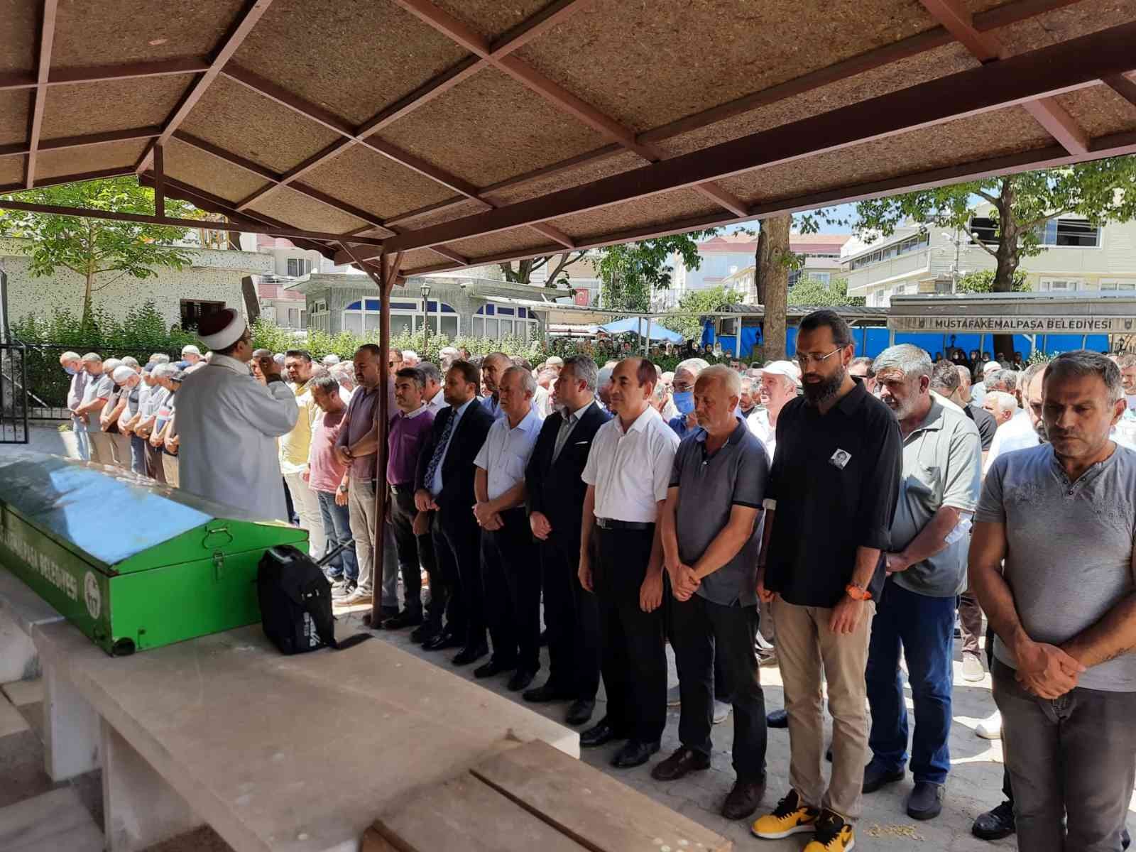 Bursa’da okul müdürü kalbine yenildi