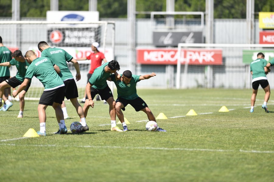 Bursaspor’da yeni sezon hazırlıkları sürüyor