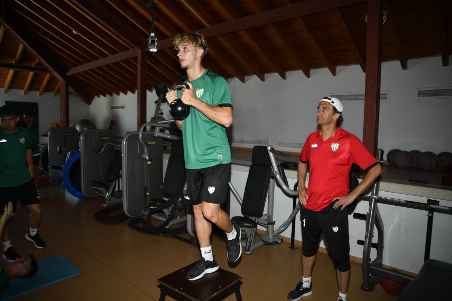 Bursaspor salonda ter attı