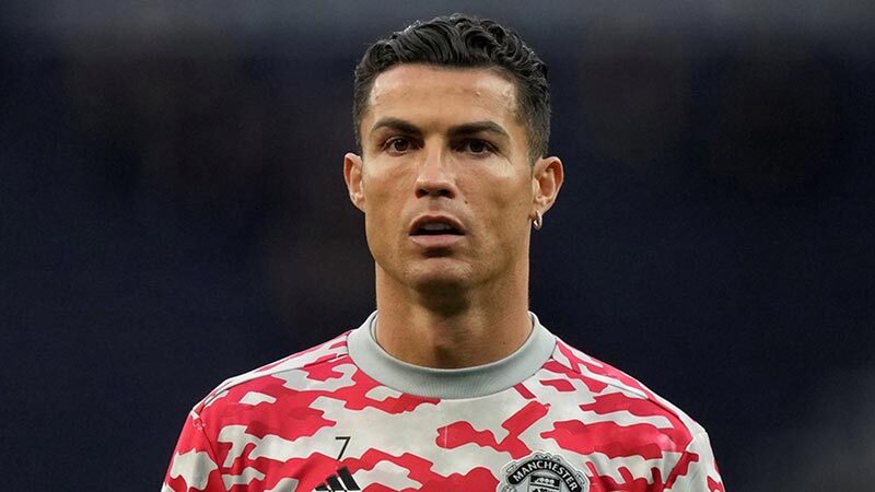 Ronaldo nereye gidecek? Atletico ve Bayern iddiaları… İngiliz basınına göre Manchester United'dan ayrılmak isteyen Cristiano Ronaldo (37)