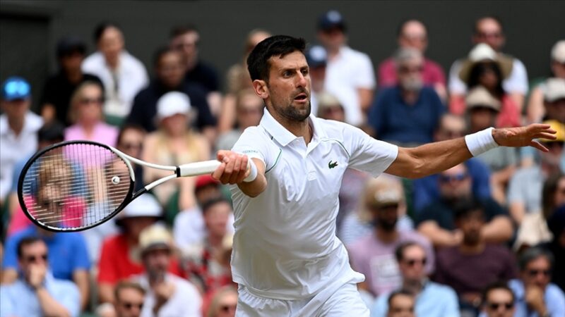 Sezonun üçüncü Grand Slam Tenis Turnuvası Wimbledon'ın tek erkekler finalinde,
