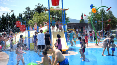 Su Oyunları Parkı’nda bayram eğlencesi