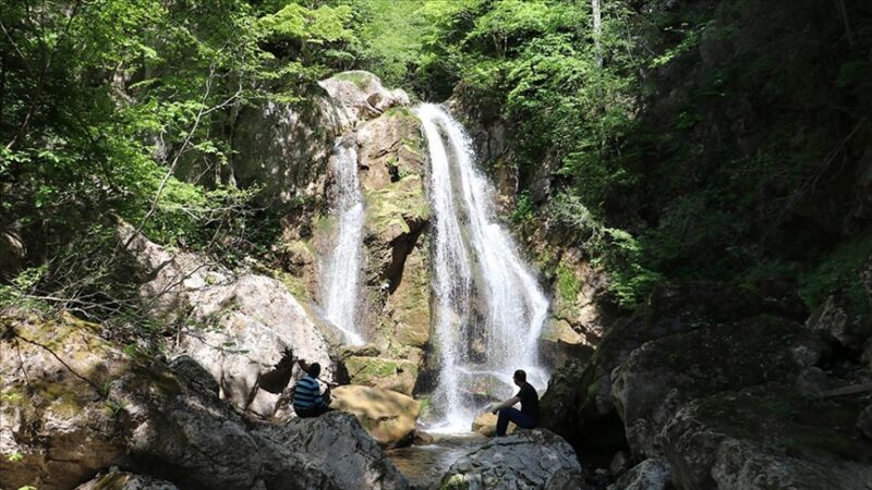 Kastamonu'nun Şenpazar ilçesindeki, bin metre yükseklikte, yeşilin tonları arasında bulunan