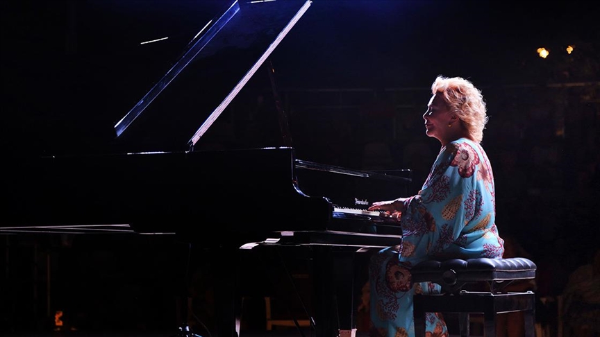 Gümüşlük Müzik Festivali'nde piyanist Gülsin Onay'dan konser 3 thumbs b c 58ce3e62eb35f164e6ad05e6968a7bea