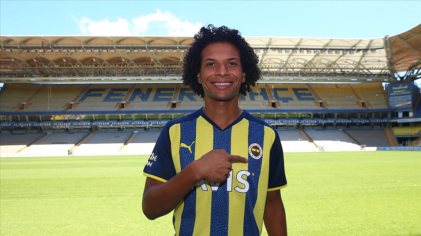 Willian Arao resmen Fenerbahçe’de