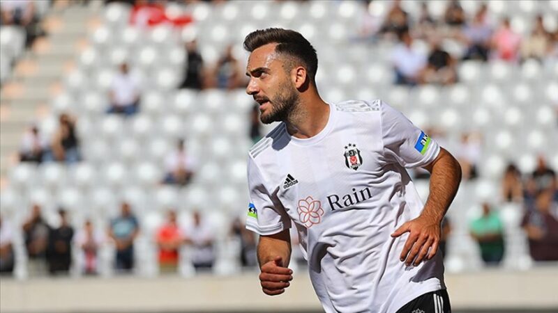 Beşiktaşlı futbolcu Kenan Karaman'ın uyluk ön adalesinde gerilme ve ödem