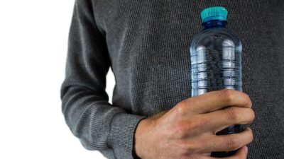 Fransa’da şişelenmiş sulardaki tehlike! Yüzde 78’inde…