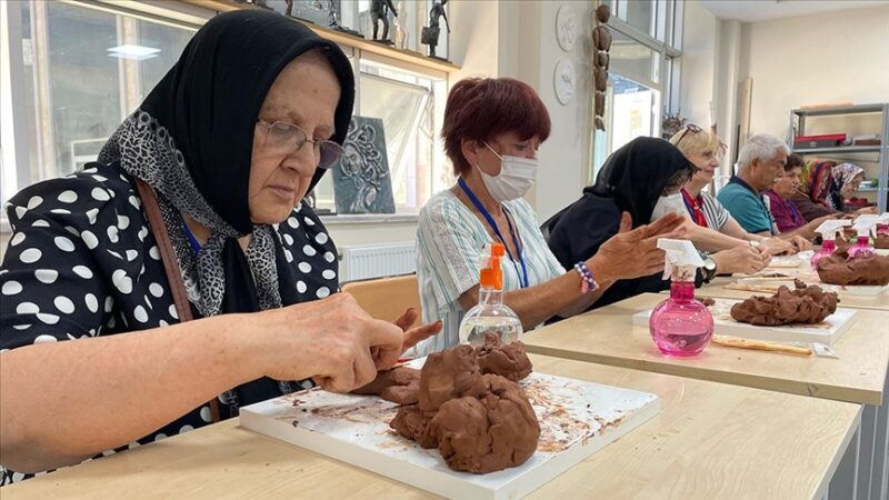 Bartın Üniversitesinde (BARÜ) Avrupa Birliği (AB) projesi kapsamında bir araya