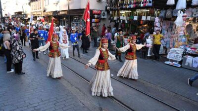 Bursa Büyükşehir Belediyesi tarafından bu sene 5’incisi düzenlenen Türk Dünyası