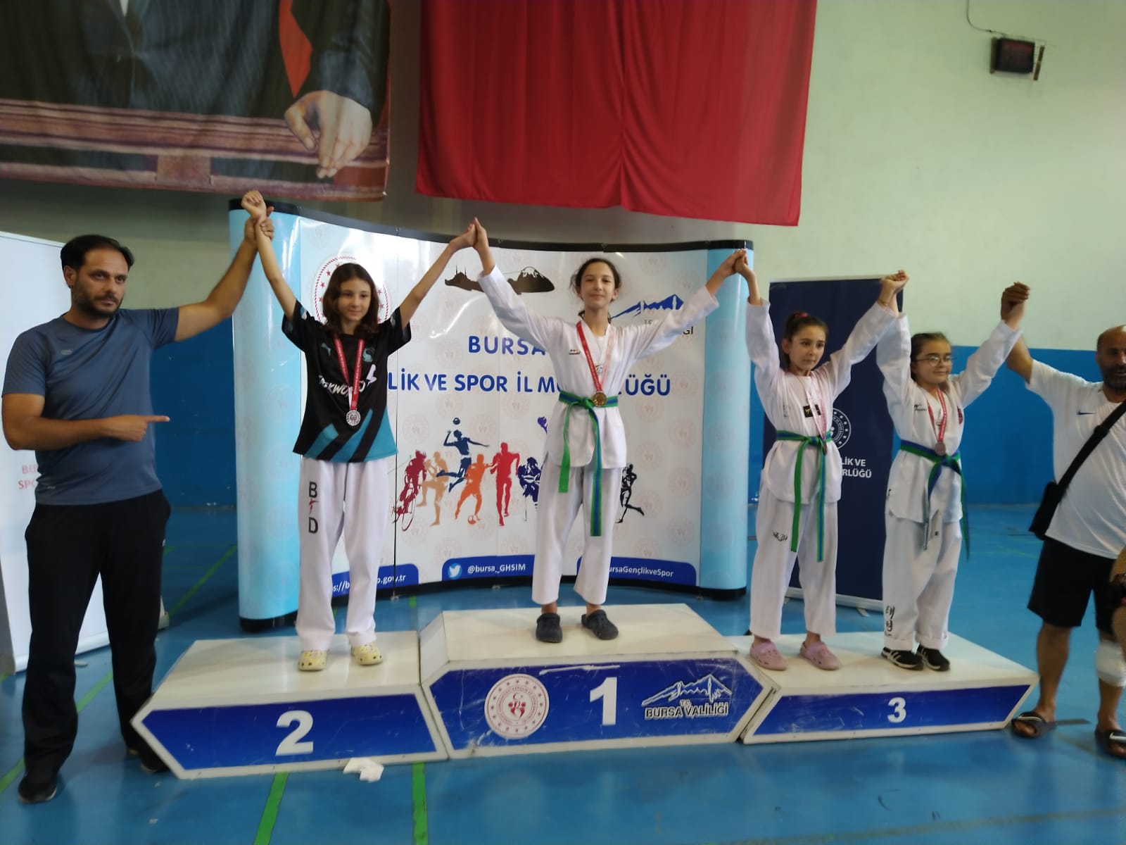 Yıldırımlı sporculardan 8 madalya Yıldırımlı sporculardan 8 madalya