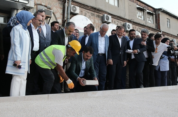Bursa’da 2 milyar TL’lik açılış! Bakan Kurum’dan önemli müjdeler…