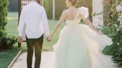 Ünlü çift sessiz sedasız evlendi