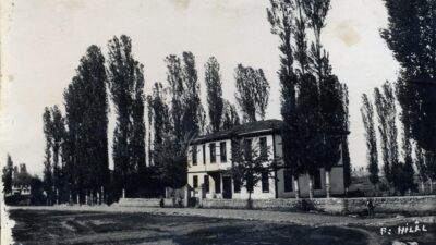 İnegöl’ün asırlık okuluna özel sergi düzenlenecek