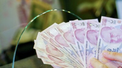 Bursa’daki okullarda kayıt parası iddiası! ‘5 bin liraya şansınız sıfır’
