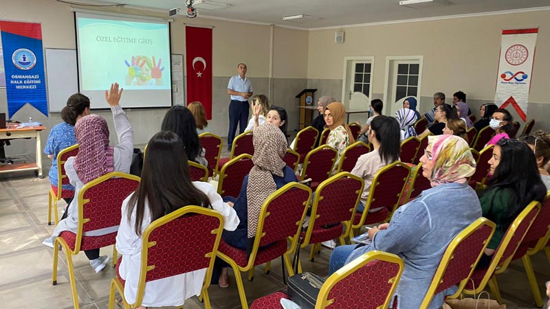 ‘Özel Eğitim’ kurslarına yoğun ilgi