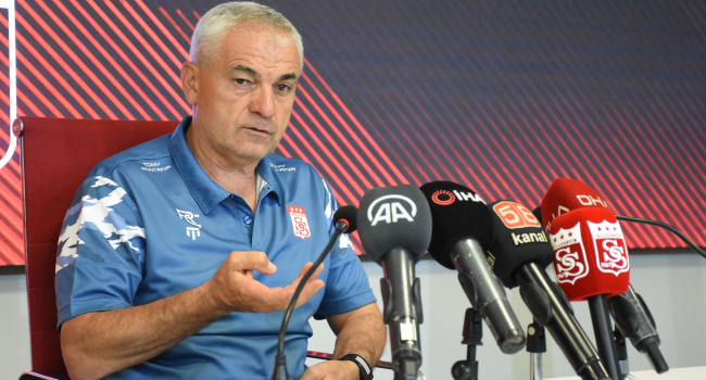 Rıza Çalımbay: Ben UEFA Kupası’nda kalmak istiyorum