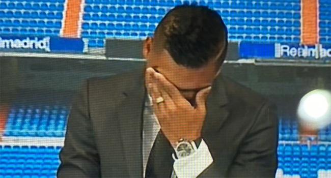 Casemiro, gözyaşlarıyla Real Madrid’e veda etti Casemiro, gözyaşlarıyla Real Madrid’e veda etti