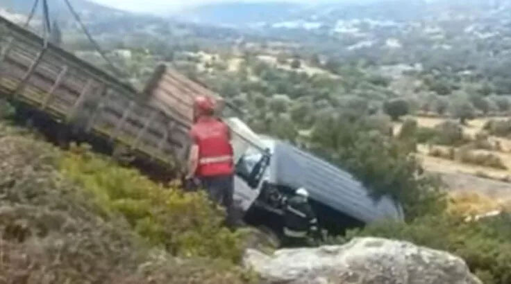 İbrahim Tatlıses, trafik kazası geçirdi