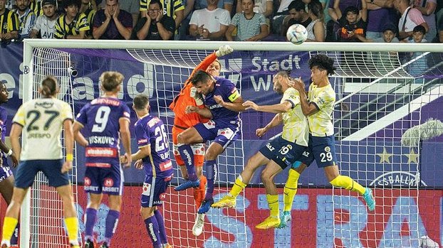 F.Bahçe Avusturya’da turu yarıladı F.Bahçe Avusturya’da turu yarıladı