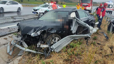 Balıkesir’deki kazada anne ve baba öldü, 2 çocuğu yaralandı