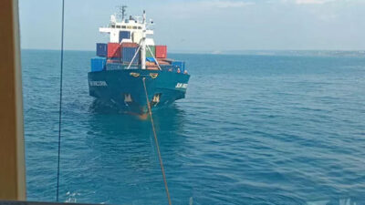 İstanbul Boğaz’ında gemi arızası! Kurtarma ekipleri sevk edildi