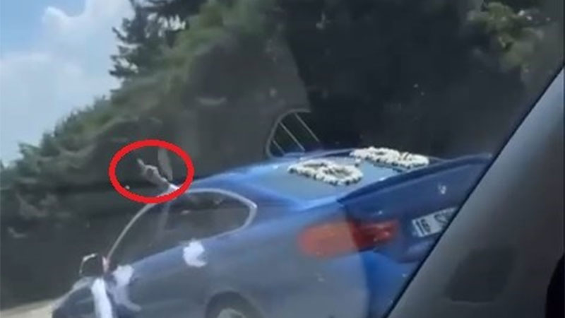 Pes artık… Bursa’da gelin arabasından havaya 15 el ateş açtı