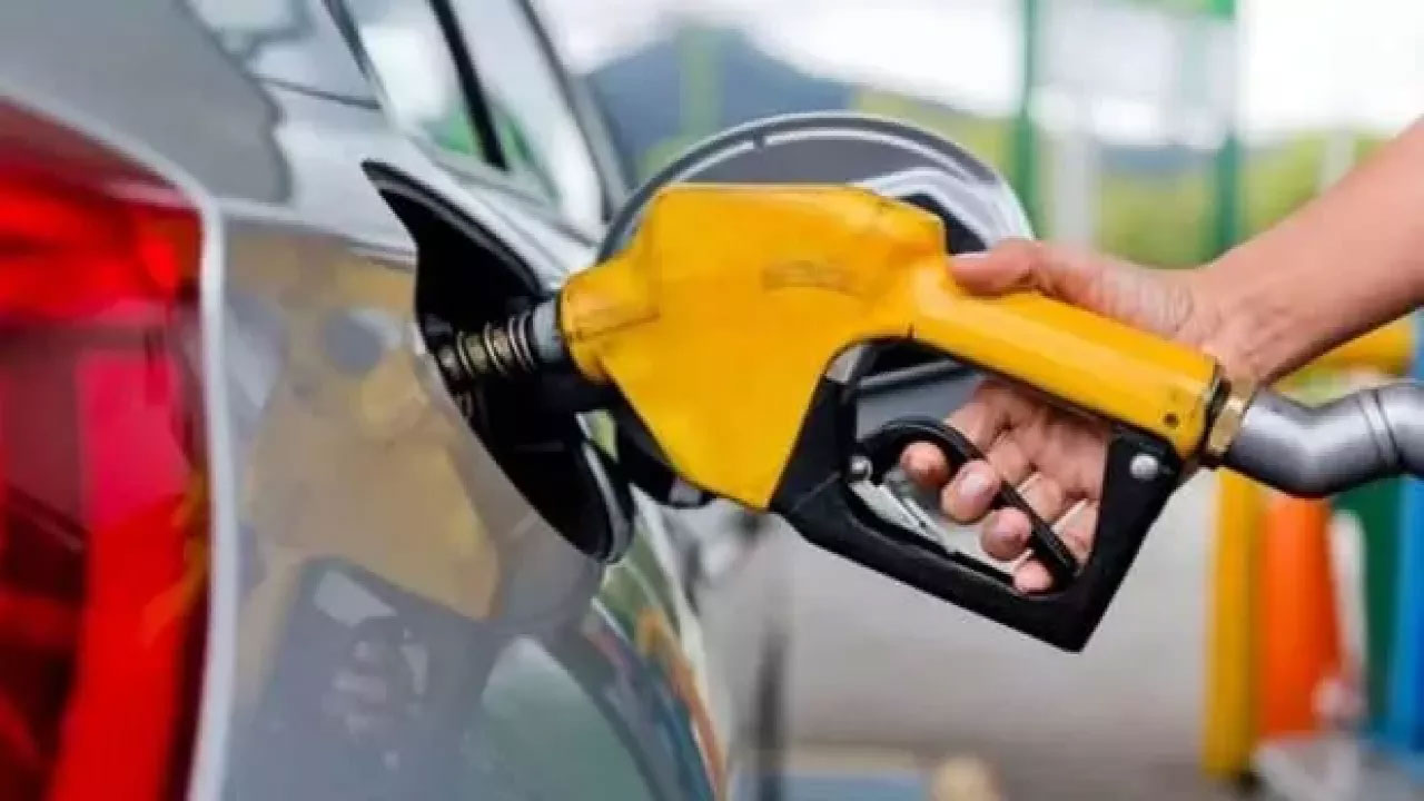 Motorine zam benzine indirim