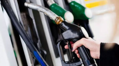 Akaryakıt istasyonlarında tabelalar değişiyor! Benzin fiyatına bu gece zam geliyor! Motorin ise…