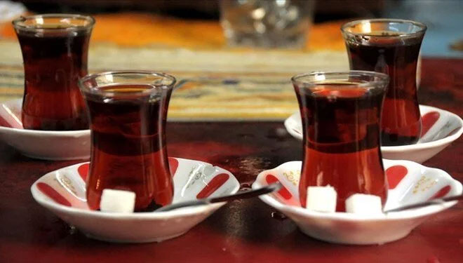 Her gün çay ölüm riskini düşürüyor Her gün çay ölüm riskini düşürüyor