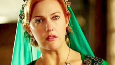 Meryem Uzerli’den milyon dolarlık poz! Rusya’da…